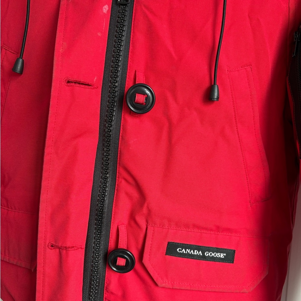 Canada Goose Women’s Chilliwack Bomber - Red - Picture 13 of 17